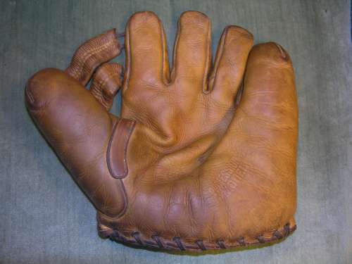 Wilson 616 Front Doug